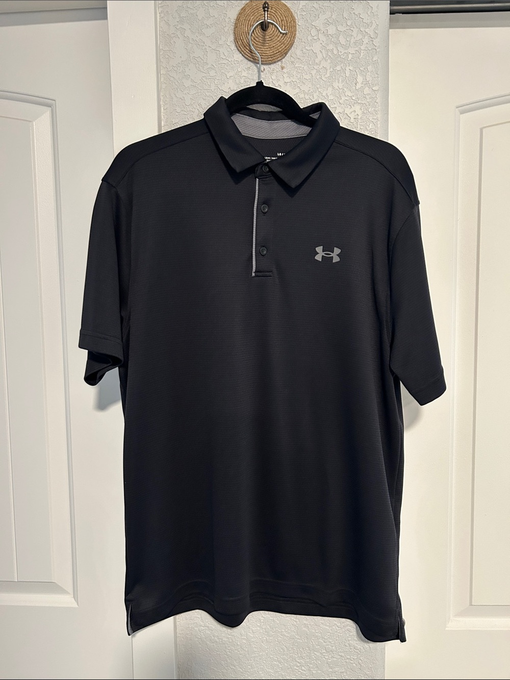 Under Armour Black Men’s Polo L